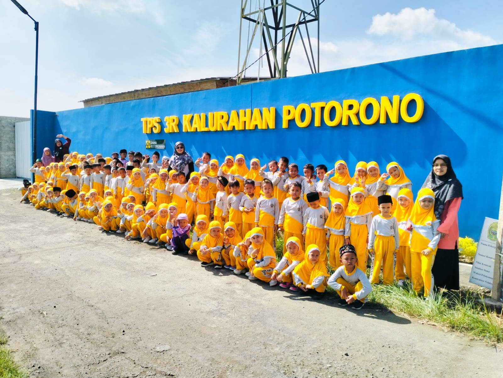 Kunjungan ke TPS Kelurahan Potorono
